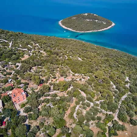 Apartments With Parking Space Cunski, Losinj - 7867 *