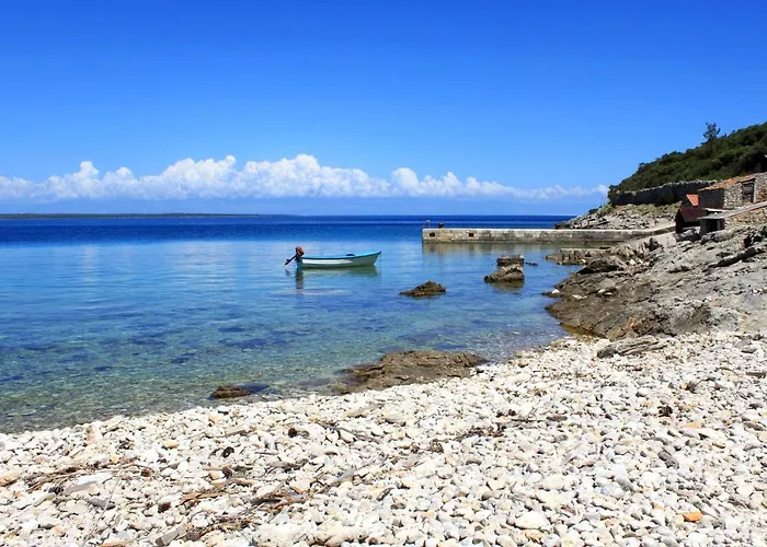 Apartments With Parking Space Cunski, Losinj - 7867 Apartment *