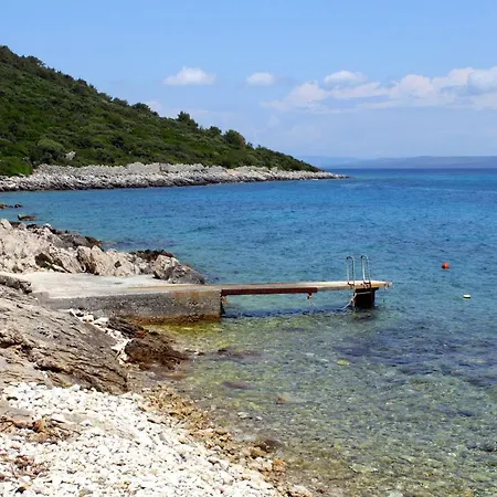 Appartamento With A Parking Space Cunski, Losinj - 7867 *