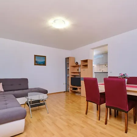 Apartman Apartments With Parking Space Cunski, Losinj - 7867 Cunski