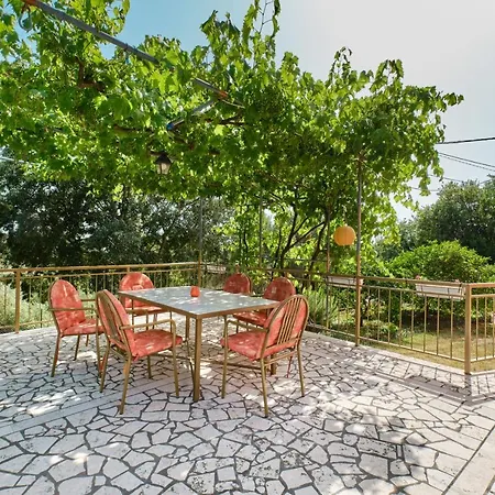 Apartament With Parking Space Cunski, Losinj - 7867 *