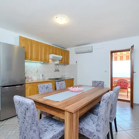 Appartamento With Parking Space Cunski, Losinj - 7867 Čunski