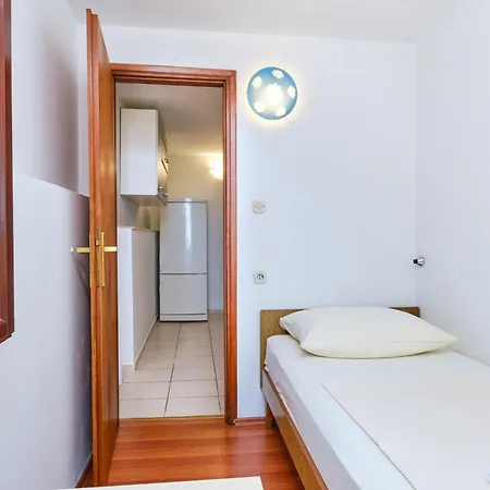 Appartamento With Parking Space Cunski, Losinj - 7867 Čunski
