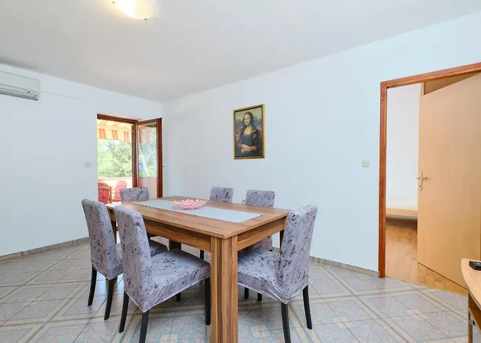 Apartments With Parking Space Cunski, Losinj - 7867 Apartman