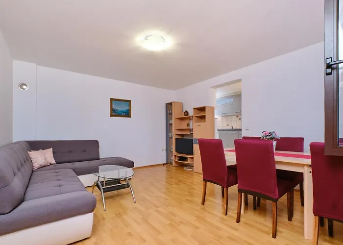 Apartman Apartments With Parking Space Cunski, Losinj - 7867 Cunski