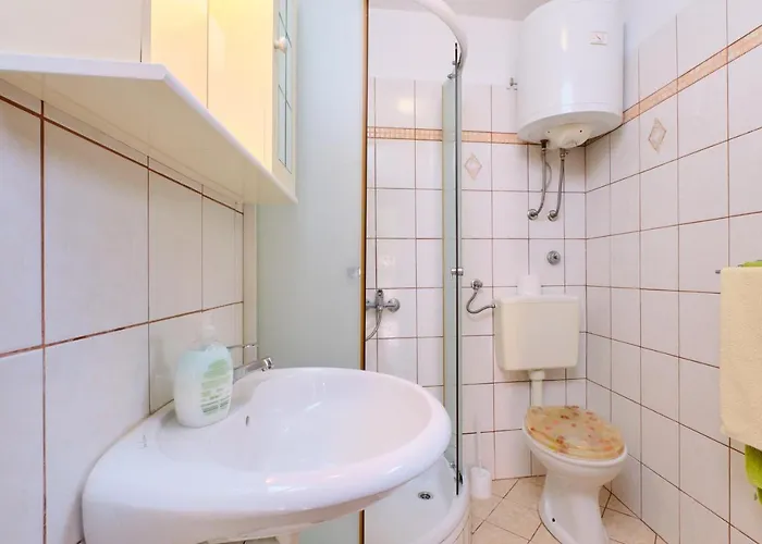 Apartman Apartments With Parking Space Cunski, Losinj - 7867 Cunski