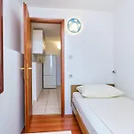 Apartament With Parking Space Cunski, Losinj - 7867 Čunski
