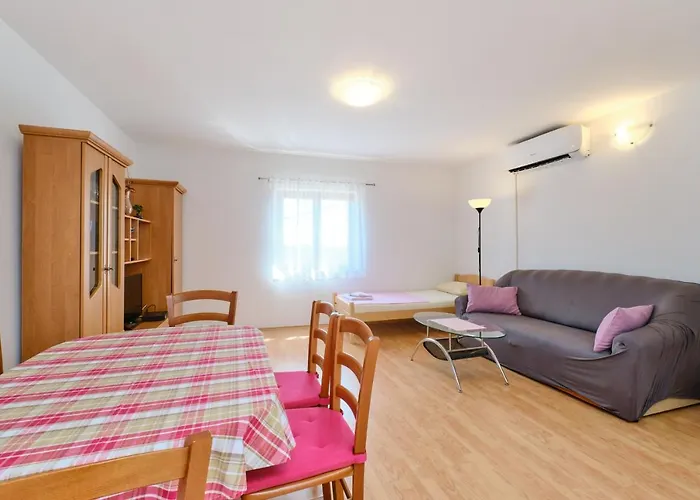 With Parking Space Cunski, Losinj - 7867 *